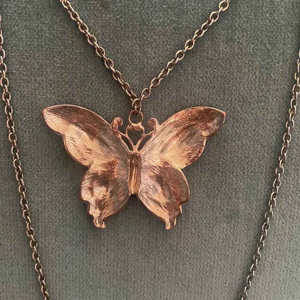 Butterfly Necklace - Picture 3 of 6